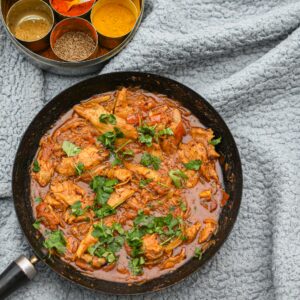 Read more about the article Simple Chicken Curry Recipe – Indian-Inspired & Delicious